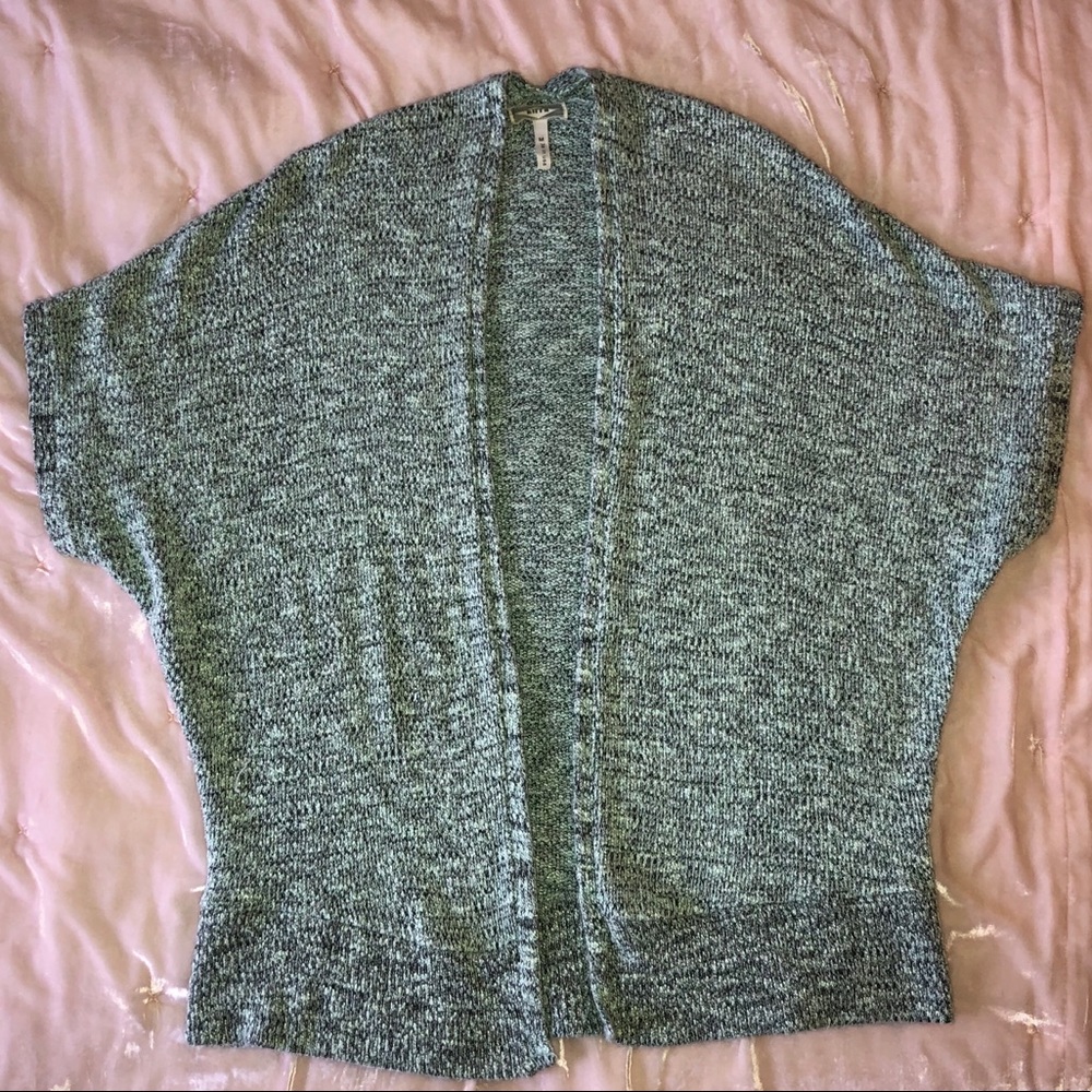 Short Sleeved Sweater